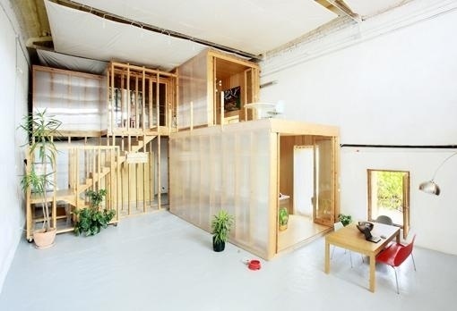 Núria+Salvadó+.+David+Tapias+.+Cine+Lídia.+Riudecols.jpg (JPEG Image, 510x348 pixels) #interior #wood #plants #environment