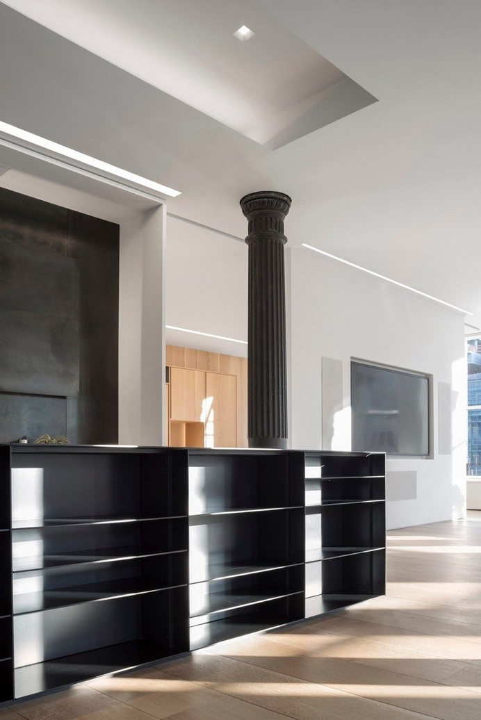 New York Industrial Loft Renovated and Transformed into a Serene Live-Work Environment 3