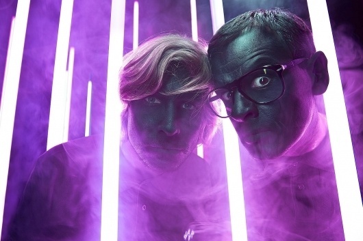 Home - Studio Raar #neon #baan #ciapponi #photography #concept #studio #purple #raar #ruud #cool