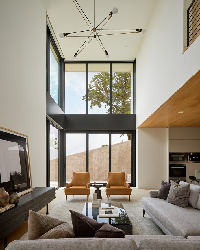 Manifold House / Matt Fajkus Architecture