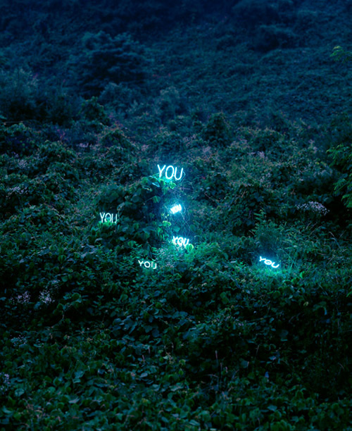 http://www.thisiscolossal.com/wp-content/uploads/2012/05/jung-6.jpg #font #installation #you #photo #typography #environment #light #neon