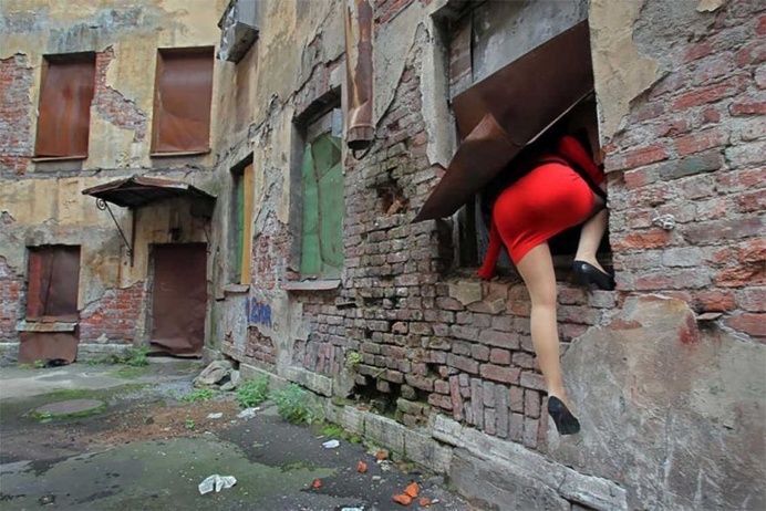 Alexander Petrosyan Captures Stunning and Completely Honest Photos of Russia