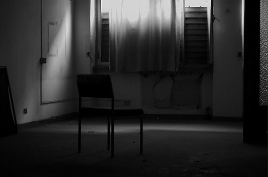 1034136_h6pCnMuU_c.jpg (Imagem JPEG, 554x367 pixéis) #white #black #and