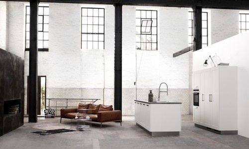 Daily Visual Overdose #interior #white #minimal #black