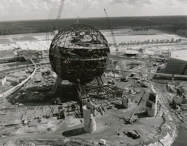 Google Image Result for http://www.imagineeringdisney.com/storage/Imagineering Disney_EPCOT Center Construction 1.jpg #photo #epcot #construction