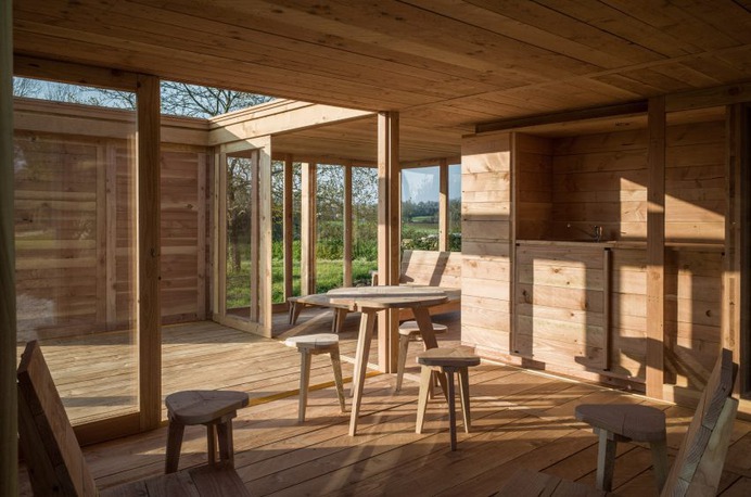 La Petit Maison by 2m26