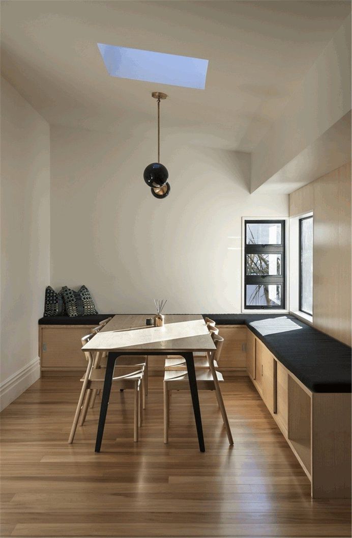 110-Year Old Heritage Villa in Auckland Transformed into a Cozy Family Home 12