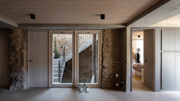 Rehabilitació edifici s. XIV by arqbag