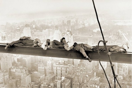 wg_1319.jpg (945×630) #sleeping #lewis #manhattan #above #hine