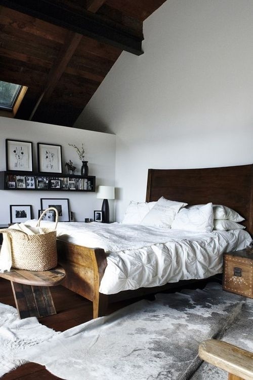 Likes | Tumblr #interior #bed #paintings