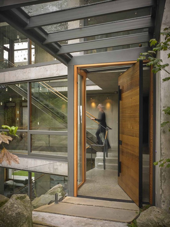 Cliffside dream home offers waterfront views of Bellingham Bay