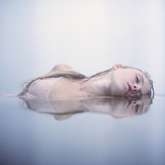 tumblr_lvlmdzI7Tx1qbratlo1_1280.png 633×633 pixels #calm #blue #water