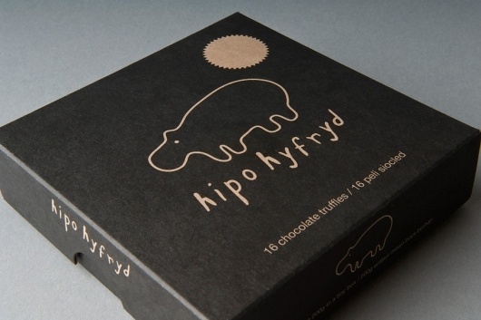 Hipo Hyfryd - Award Winning Packaging Design - Kutchibok #packaging #design #graphic #black #identity #minimal #logo