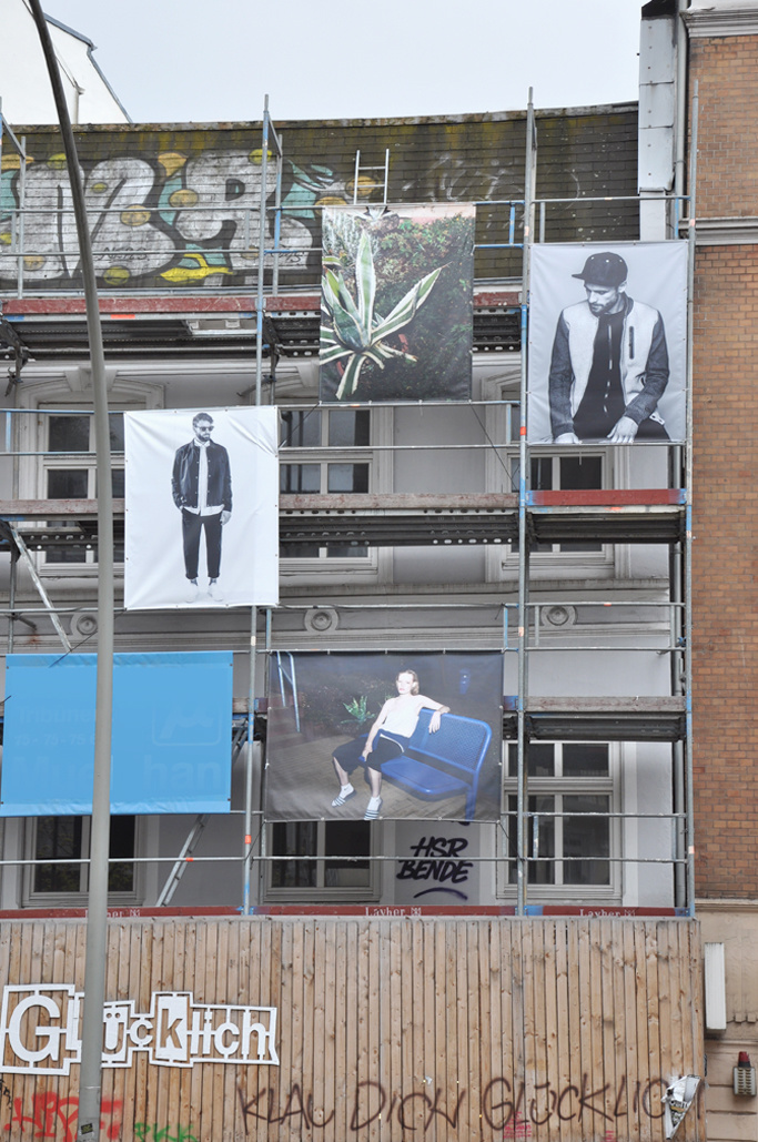 HH_ Außenwerbung PHOTOGRAPHIE (C) [ catrin mackowski ]