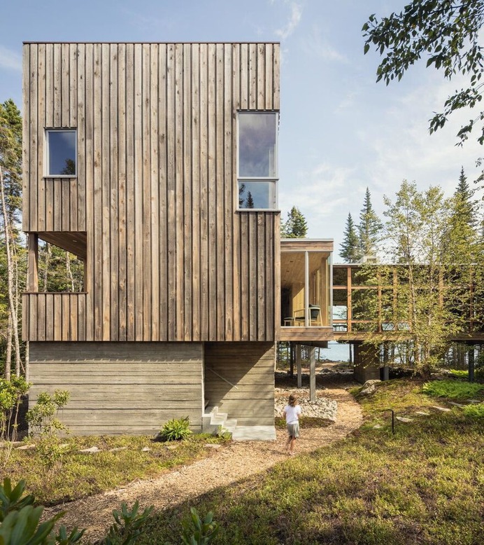 Englishman Bay Retreat / Whitten Architects