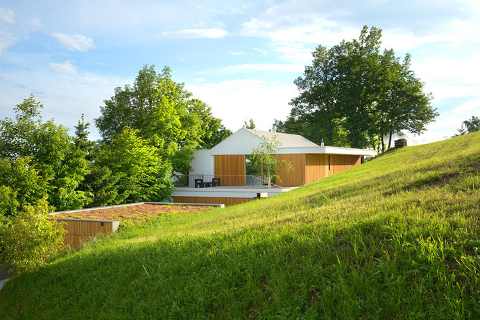Modern Single Family House Conferring Tranquility in Slovenia by Multiplan Arhitekti #architecture #modern