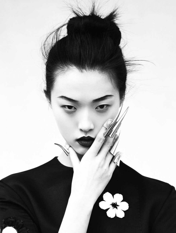 Dramatic Fashion Photography by Oliver Stalmans