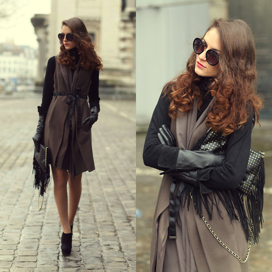 Liu Jo Coat | Manish's 20s. (by Ruxandra Ioana) | LOOKBOOK.nu #fashion #photography #woman