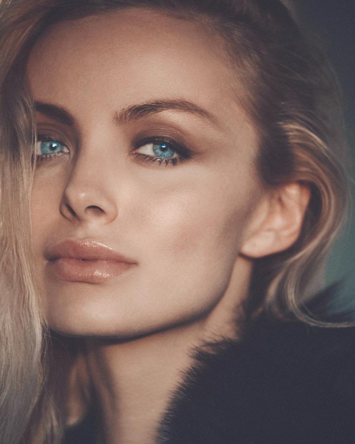 Gorgeous Beauty and Fashion Photography by Meric Hakan