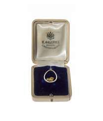 A Fabergé Gold For with a Moving Bird