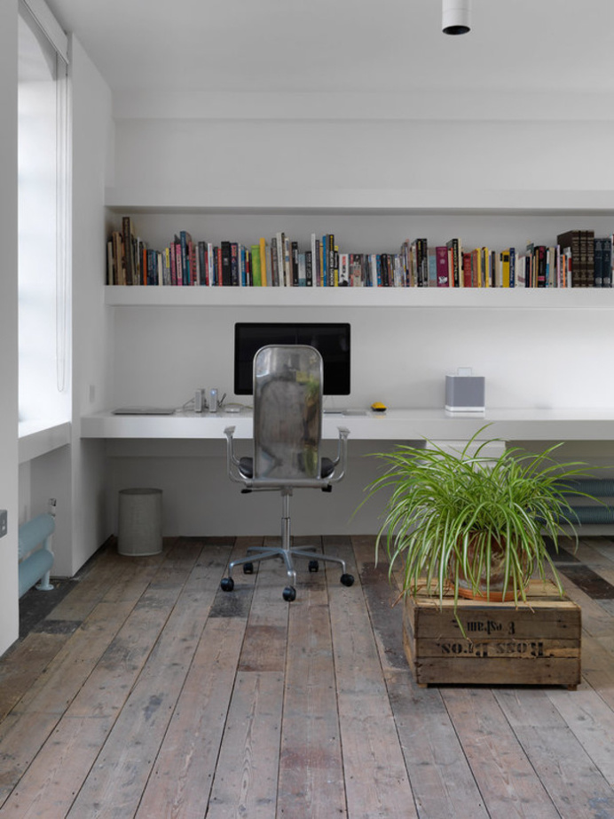 Bermondsey Loft in London by FORM Studio