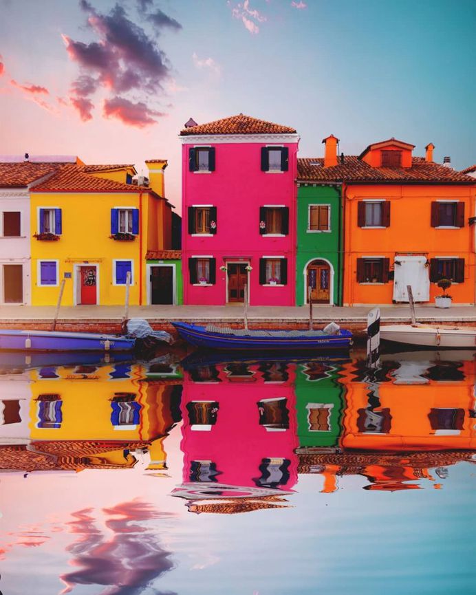 #italianlandscapes: Striking Street Photography by Dorian Pellumbi