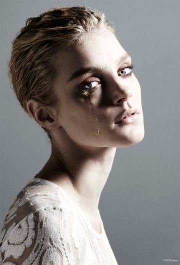 BLCKout - vogueweekend: "Stam", Jessica Stam photographed... #fashion #photography