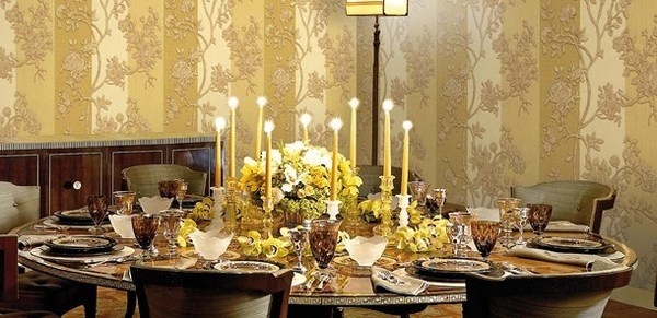 Artistic wallpaper in dining room #accessories #artistic #collection #home #furniture #cavalli #art #roberto
