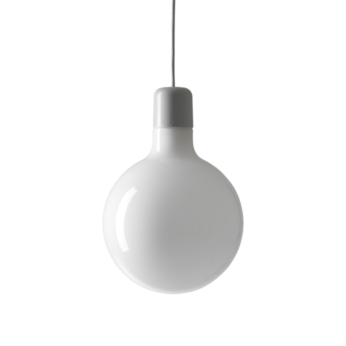 #FormPendant Round by #FormUsWithLove for #DesignHouseStockholm. #formpendants #pendantlamp #glasslamp