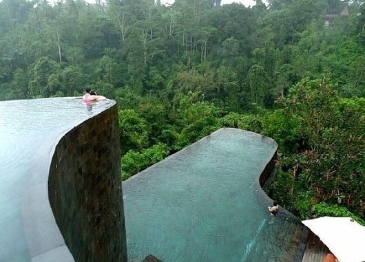 Hanging Infinity Pools in Bali at Ubud Hotel & Resort | Freshome #infinity #travel #indonesia #pool #holiday #hotel