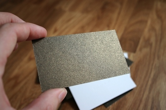 Shed en carton #card #design #identity #business