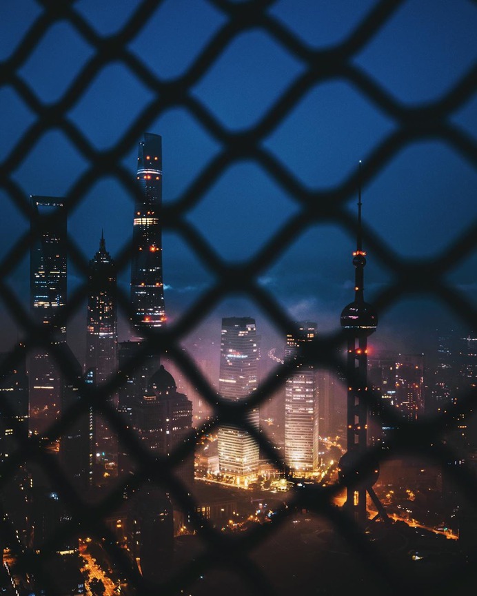 Sleeping city #shanghai #discoverchina #sonyalpha#whpgoingplaces @beautifuldestinations @instagram by @cocoanext