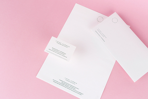 Logoentwurf und Geschätsausstattung für Vergolderin Laura Sommer #stationary