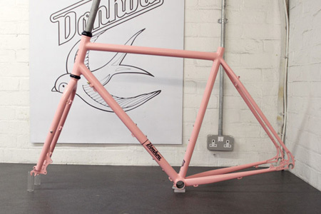 Ian_2_450 #bicycle #pink #bird #donhou #bike #logo