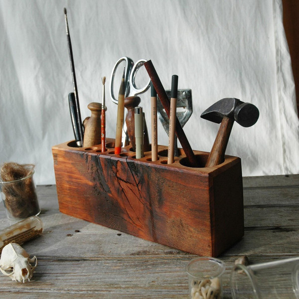 The Desk Caddy #office #desk #stools