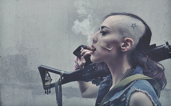 tank girl rifle cigar 2880x1800.jpg (2880×1800) #punk #tank #girl