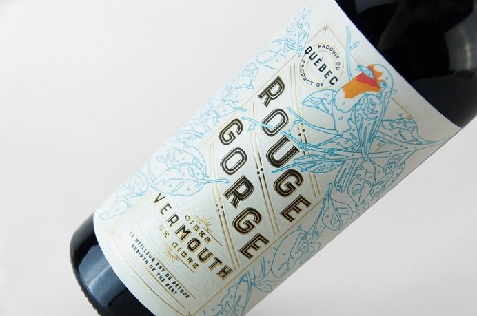 It is our great pleasure to unveil the project for which Jérôme Mireault had the chance to work on. Rouge-Gorge, produced by the orchards