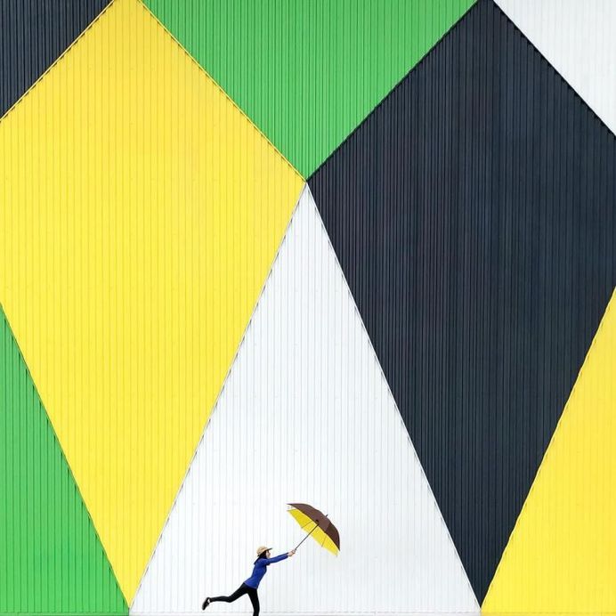Ahady Rezan Creates Stunning Minimalist and Abstract Compositions With His iPhone