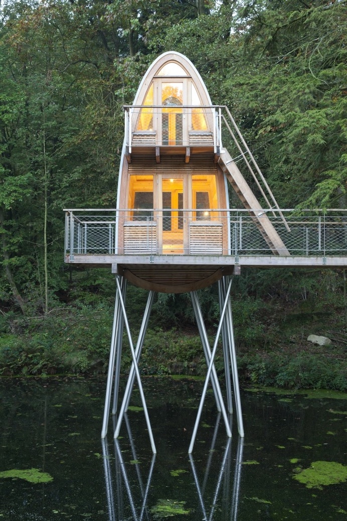 Treehouse Solling / ruang pohon