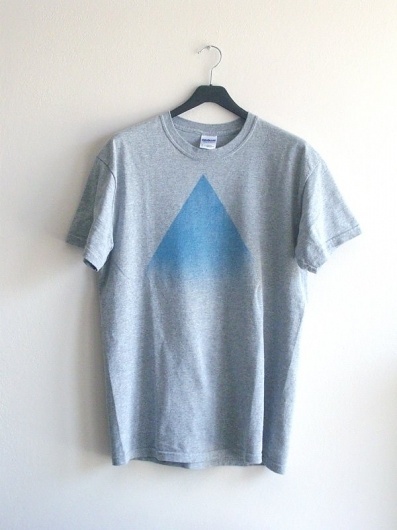 Wear #stencil #vanishing #handmade #shirt