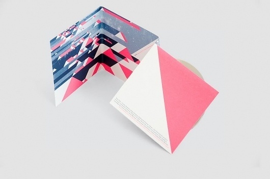 Studio Parallell » VÄÄRT – Sommarfågel, album CD '10 (A West Side Fabrication). #design #graphic