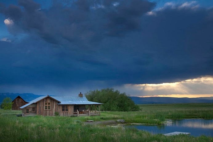 Shilo Ranch Compound by Miller Architects