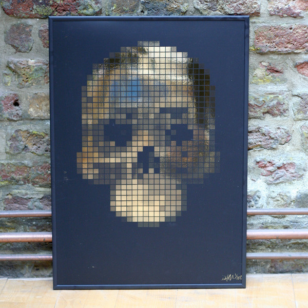 Created for the Disco Bloodbath, 'Go Bump in the Night' album launch, around the concept of a disco ball. The poster is printed matt opaqu #print #screen #poster #art #music #layout #typography
