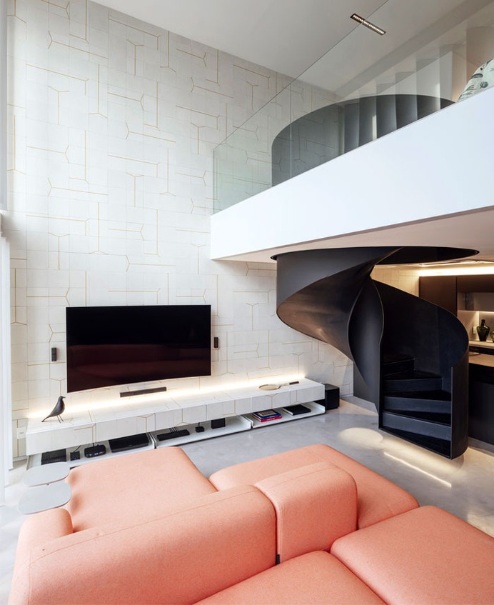 80 Modern TV Wall Decor Ideas - InteriorZine - #tv #wall #livingroom #decor #design #furniture