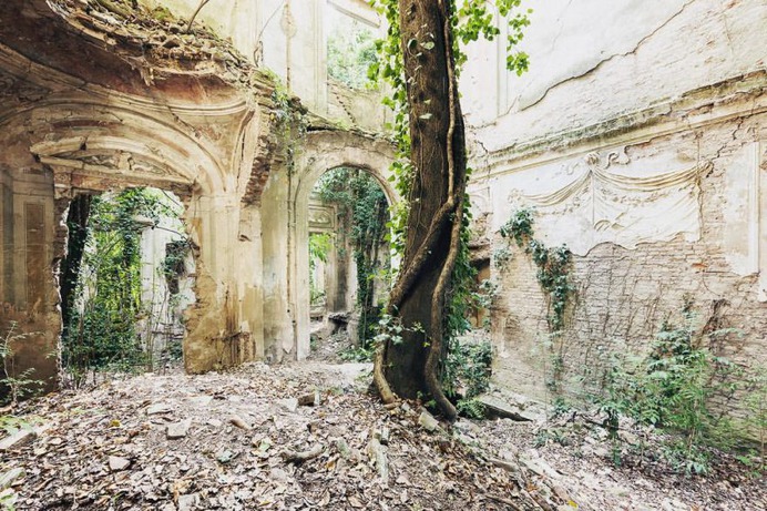 Attractive Abandoned Photography by Reginald Van de Velde