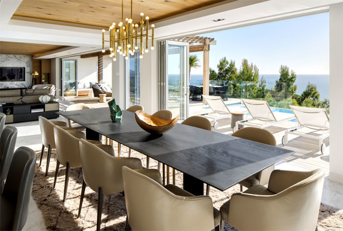 ARRCC Create a Modern and Sophisticated Cape Town Villa - InteriorZine #decor #interior #home