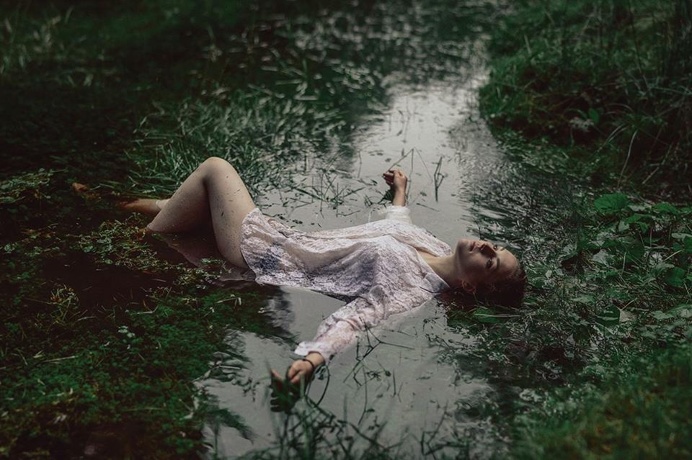 Interview With 18-Year-Old Portrait Photographer Adam Bird
