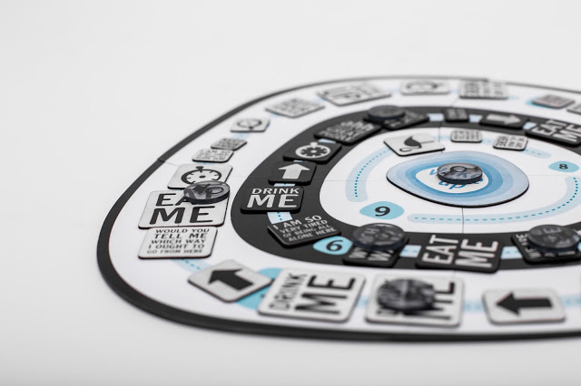 #wakeup #aliceinwonderland #boardgame #packaging