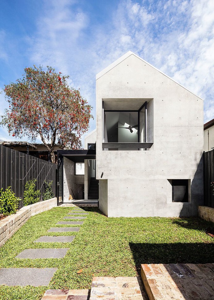 Balmain Rock House in Sydney / Benn & Penna Architects
