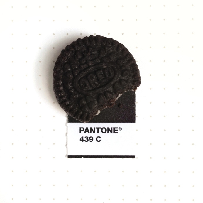 Tiny PMS Pantone